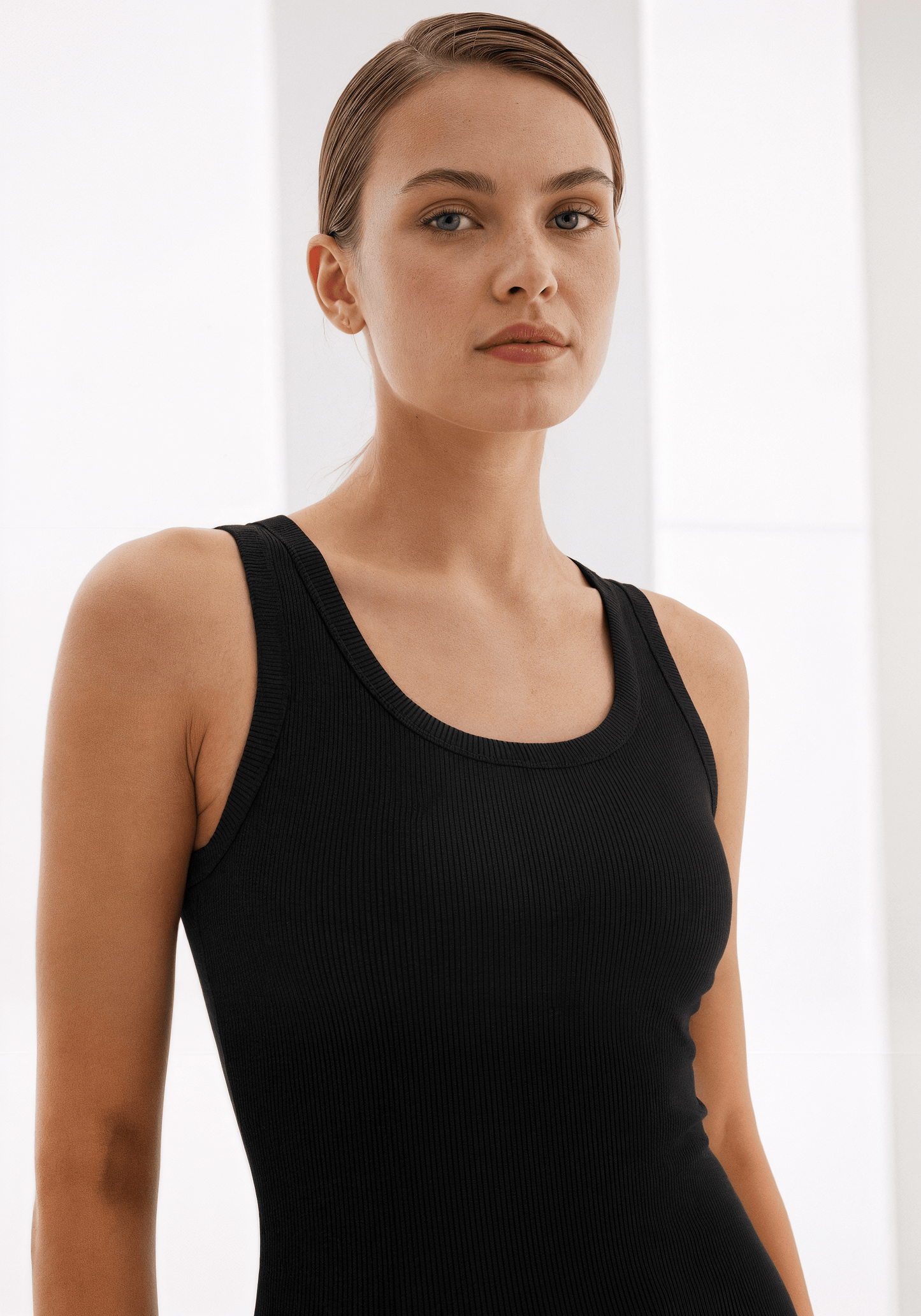 No-Bra Tank Black